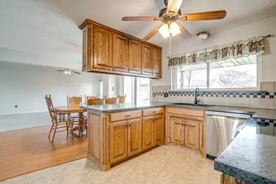 500 Berkshire Court, Burleson, TX 76028 - Photo 17