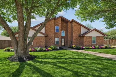 913 Ashland Court, Mansfield, TX 76063 - Photo 3