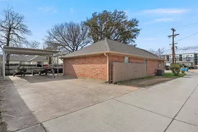 1118 Bagby Avenue, Waco, TX 76706 - Photo 33