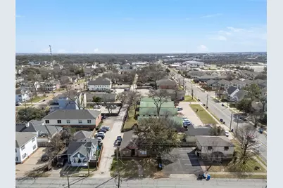 1118 Bagby Avenue, Waco, TX 76706 - Photo 35