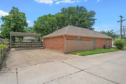 1118 Bagby Avenue, Waco, TX 76706 - Photo 23