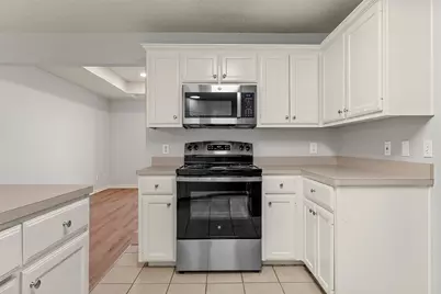 1118 Bagby Avenue, Waco, TX 76706 - Photo 7