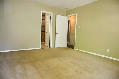 1840 Junius Street, Fort Worth, TX 76103 - Photo 9
