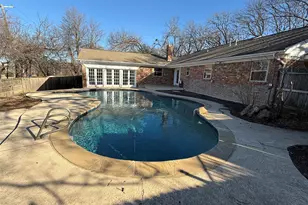 21 Devonshire Dr, Bedford, TX 76021 - Photo 3