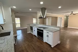 21 Devonshire Dr, Bedford, TX 76021 - Photo 7