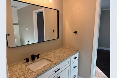 21 Devonshire Drive, Bedford, TX 76021 - Photo 23