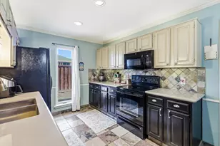 306 Pepperwood St, Coppell, TX 75019 - Photo 7