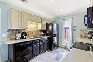 306 Pepperwood St, Coppell, TX 75019 - Photo 5