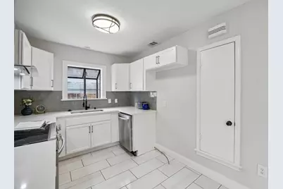 639 Nottingham Drive, Richardson, TX 75080 - Photo 13