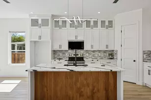 918 N Tatum Ave, Dallas, TX 75211 - Photo 5