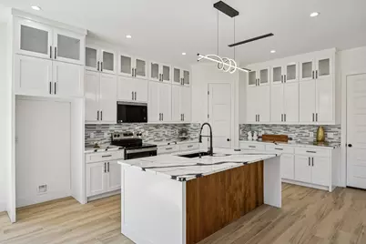 918 N Tatum Avenue, Dallas, TX 75211 - Photo 7