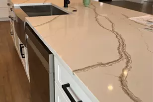 19071 White Bluff Dr, Whitney, TX 76692 - Photo 5