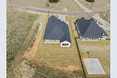 19071 White Bluff Drive, Whitney, TX 76692 - Photo 37