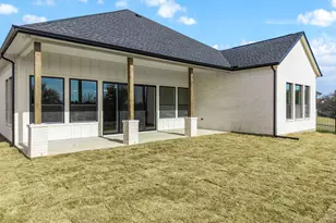 19071 White Bluff Dr, Whitney, TX 76692 - Photo 31