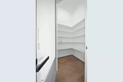 19071 White Bluff Drive, Whitney, TX 76692 - Photo 11