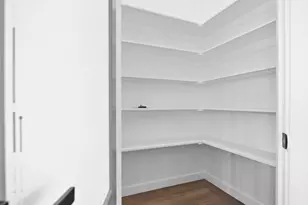 19071 White Bluff Dr, Whitney, TX 76692 - Photo 11