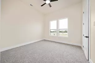 19071 White Bluff Dr, Whitney, TX 76692 - Photo 27