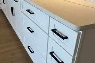 19071 White Bluff Dr, Whitney, TX 76692 - Photo 7