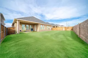 1705 Estivella Dr, Little Elm, TX 75068 - Photo 35