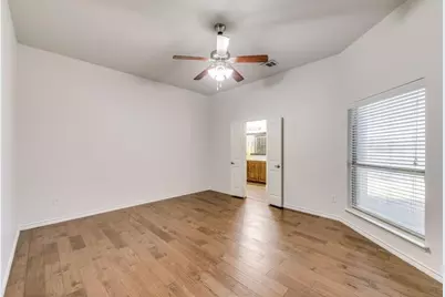 1802 Sanderlain Lane, Allen, TX 75002 - Photo 5