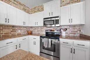 9900 Northshore Blvd, Corsicana, TX 75109 - Photo 9