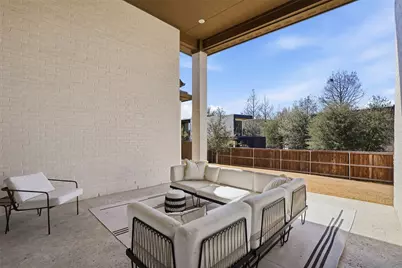 9435 Rockmount Drive, Dallas, TX 75243 - Photo 27