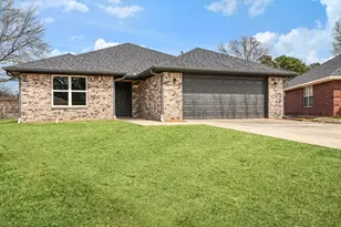 2725 Briarwood, Paris, TX 75460 - Photo 1