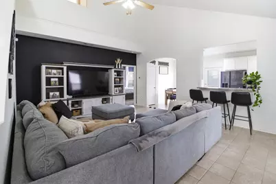 4105 Tiburon Street, Fort Worth, TX 76106 - Photo 5