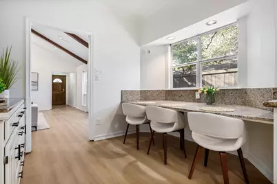 10550 Berry Knoll Drive, Dallas, TX 75230 - Photo 11