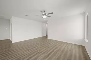 123 Toftrees Dr, Cleburne, TX 76031 - Photo 11