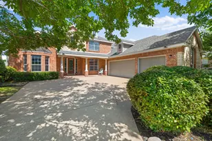 10005 Fairway Vista Dr, Rowlett, TX 75089 - Photo 1