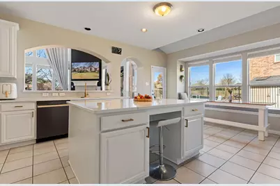 10005 Fairway Vista Drive, Rowlett, TX 75089 - Photo 11