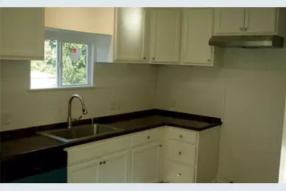 823 Blackfoot Court, Granbury, TX 76048 - Photo 7