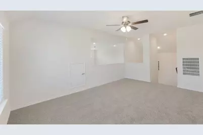 9424 Gossamer Street, McKinney, TX 75071 - Photo 7