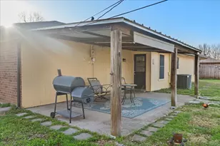 432 Post Oak Ln, Burleson, TX 76028 - Photo 23