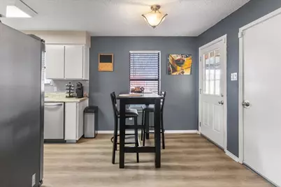 432 Post Oak Lane, Burleson, TX 76028 - Photo 9