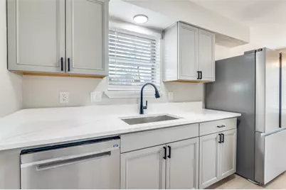 3430 Tina Drive, Grand Prairie, TX 75052 - Photo 21