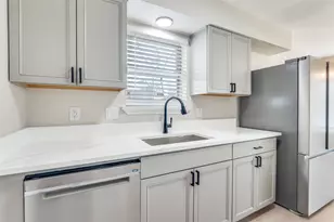 3430 Tina Dr, Grand Prairie, TX 75052 - Photo 21