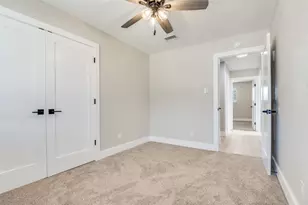 3430 Tina Dr, Grand Prairie, TX 75052 - Photo 15