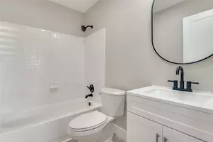 3430 Tina Dr, Grand Prairie, TX 75052 - Photo 13