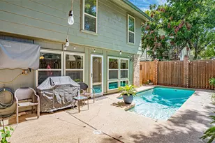 2410 S Graham Dr, Arlington, TX 76013 - Photo 31