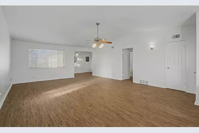 726 Silverstone Drive, Richardson, TX 75080 - Photo 7