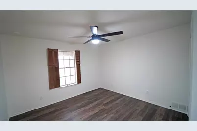 7851 N Fm Road 51, Springtown, TX 76082 - Photo 13