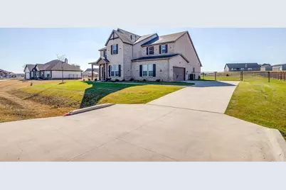 153 Misty Mountain Lane, Rhome, TX 76078 - Photo 3
