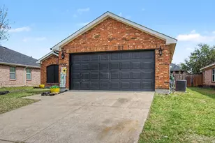 2041 Falls Creek, Little Elm, TX 75068 - Photo 3