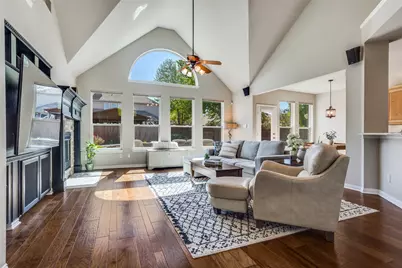 2701 Greenview Drive, McKinney, TX 75072 - Photo 11