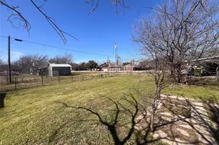 701 S Main St, Venus, TX 76033 - Photo 25