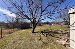 701 S Main St, Venus, TX 76033 - Photo 23