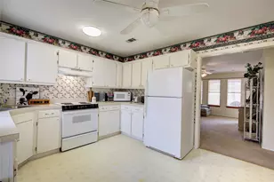 290 Rs County Rd 4254, Point, TX 75472 - Photo 9