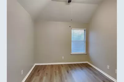 709 W Park Drive, Keller, TX 76248 - Photo 13